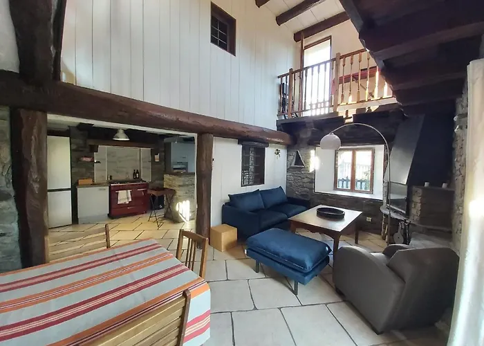 Maison De Montagne Face Aux Arcs